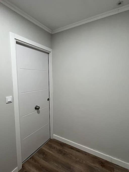 Apartamento Turistico Plaza III Monforte De Lemos Extérieur photo